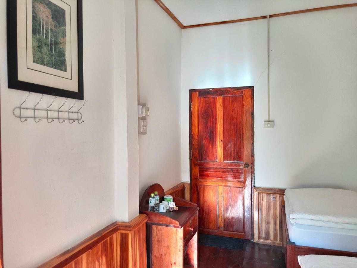 Sunset Bungalows & Gh Ban Ngoy-Nua Exterior foto