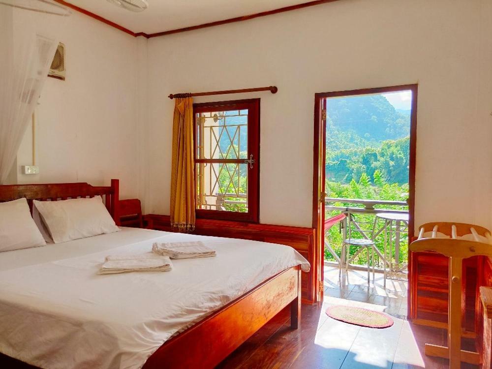 Sunset Bungalows & Gh Ban Ngoy-Nua Exterior foto